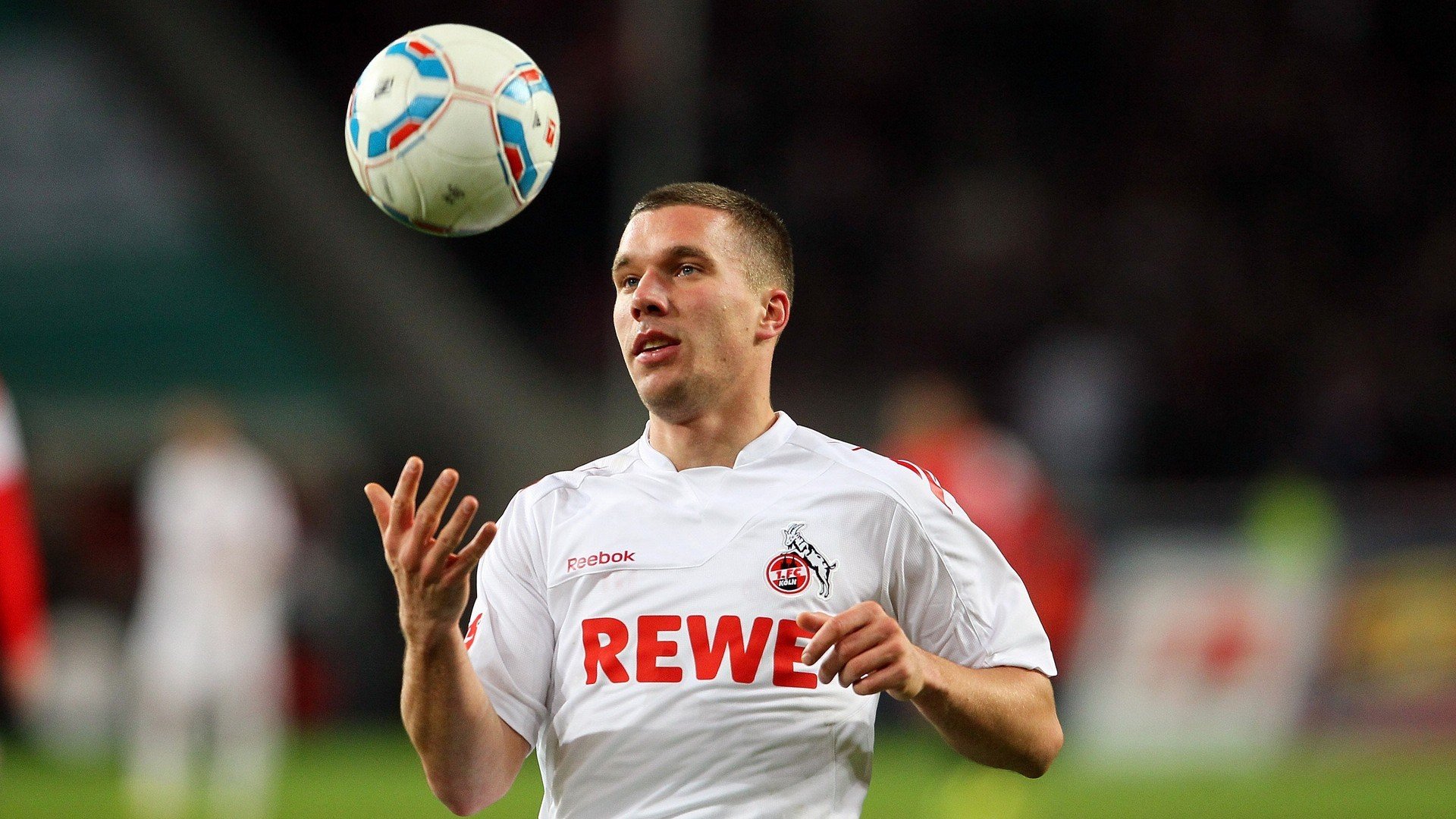 开云体育在线入口-未来战场：全球电竞化和虚拟比赛同步开启，未来全球电竞中心